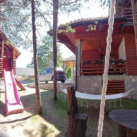 Mina Kaludjerske Bare