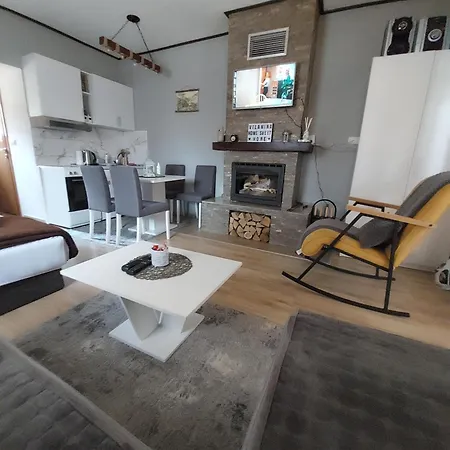 Mina Kaludjerske Bare