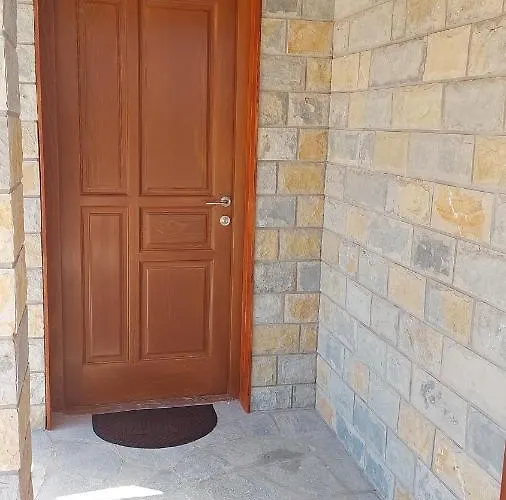 Mina Villa Kaludjerske Bare