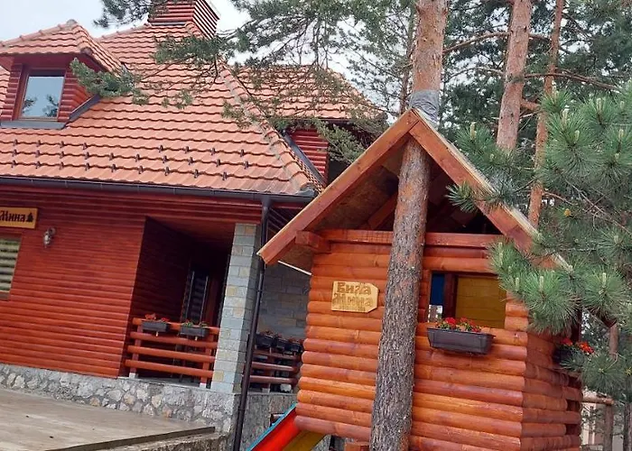 Mina Kaludjerske Bare