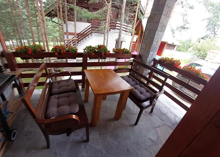 Mina * Kaludjerske Bare